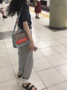 「3rd by VANQUISH（サードバイヴァンキッシュ）のアイテム（パンツ）」を使った、sayakaさん（レディース・159cm）の秋コーディネート