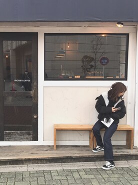 「OPENING CEREMONY（オープニングセレモニー）のアイテム（ショルダーバッグ）」を使った、miiさん（レディース・169cm）の冬コーディネート
