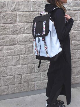 「SiNCERE（シンシア）の<CONVERSE/コンバース> パターンテープ フラップ デイパック 14476500（バックパック/リュック、ブラック系）」を使った、sugi.hさん（レディース・157cm）の冬コーディネート