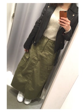 「ミニタリー」｜「アイテム（ライダースジャケット）」を使った、ashley joyさん（レディース・155cm）の春コーディネート