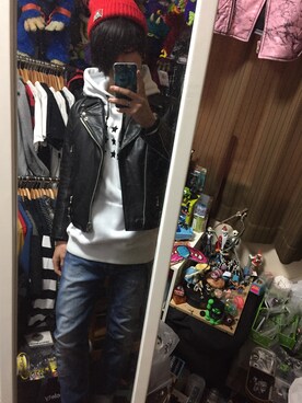 「ROLLING CRADLE（ローリングクレイドル）のアイテム（デニムパンツ）」を使った、すんさん（メンズ・168cm）の冬コーディネート