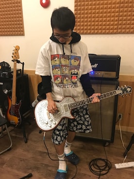 「BUTTSTAIN（バットステイン）のアイテム」を使った、すんさん（メンズ・168cm）の冬コーディネート