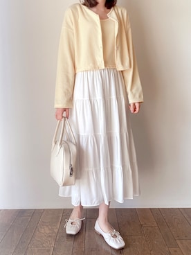 「白スカート」｜「アイテム（アンサンブル）」を使った、BLUEEASTさん（レディース・160cm）の春コーディネート