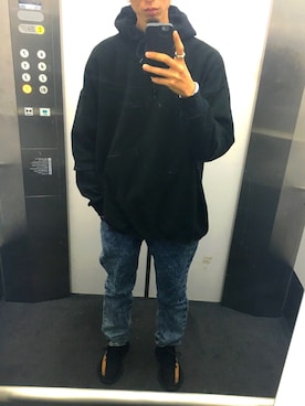 「Levi's」｜「アイテム（スウェット）」を使った、KEITAさん（メンズ・178cm）の冬コーディネート