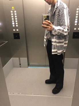 「柄シャツ」｜KEITAさん（メンズ・178cm）の春コーディネート