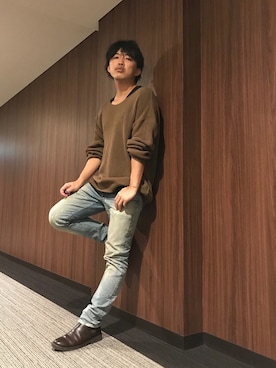 スリム ナロー セルビッジ ジーンズを使った人気ファッション