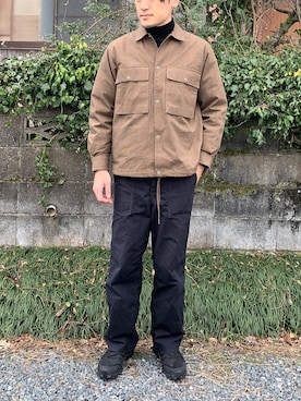 「inov-8（イノヴェイト）のアイテム（シューズ）」を使った、in&さん（メンズ・175cm）の冬コーディネート