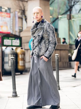 「keisuke yoneda（ケイスケヨネダ）のアイテム」を使った、田中ショヲタさん（メンズ・165cm）の春コーディネート