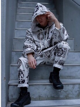 「アイテム（セットアップ、ホワイト系）」を使った、田中ショヲタさん（メンズ・166cm）の春コーディネート