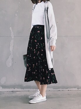 「H&M（エイチ・アンド・エム）のアイテム（スカート）」を使った、Yuuuuさん（レディース・168cm）の春コーディネート