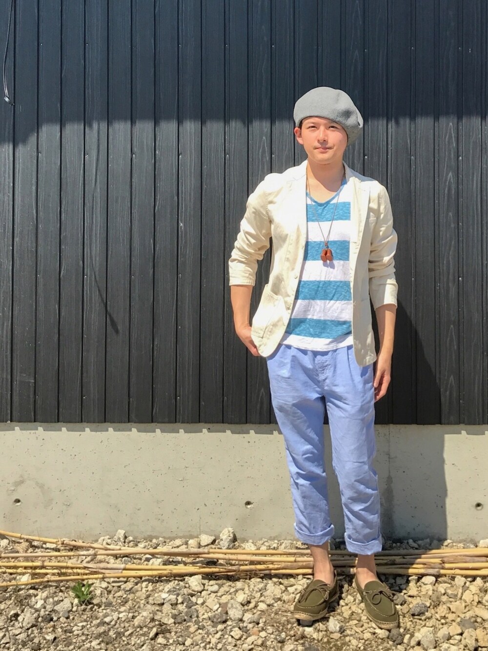 「ありがとうホワイトコーデフェス、夏コーデ、秋コーデ、オトナカジュアル、休日スタイル、エボルイール、マリン、ベレー帽、ボーダー、エスパドリーユ」｜「CIAOPANICの【Ciaopanic】　BasqueBeret（ハンチング/ベレー帽、グレー系）」を使った、あきんこさん（メンズ・172cm）の秋コーディネートの1枚目の写真