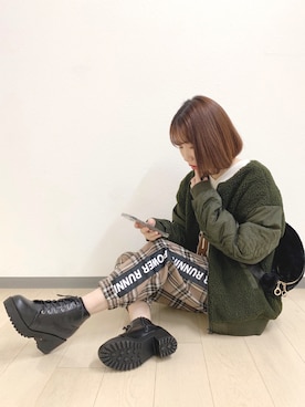 「やっぱりストリートが好き」｜「アイテム（ブルゾン）」を使った、akiさん（レディース・169cm）の秋コーディネート
