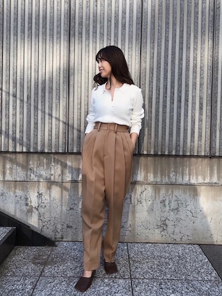 ETRE TOKYO（エトレトウキョウ）の「オープンネックニットポロ