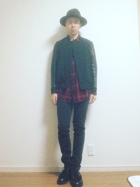 「LAD MUSICIAN（ラッドミュージシャン）のアイテム（スタジャン）」を使った、MICHYさん（メンズ・178cm）の冬コーディネート