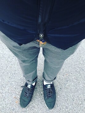 「NEW BALANCE（ニューバランス）のアイテム（スニーカー、ブラック系）」を使った、プレシャススノウさん（メンズ・171cm）の冬コーディネート