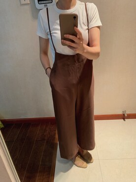 「GU（ジーユー）のアイテム（サロペット/オーバーオール、ブラウン系）」を使った、瓜瓜さん（レディース）の夏コーディネート