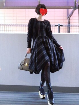 Vivienne Westwoodのワンピースを使った人気ファッション