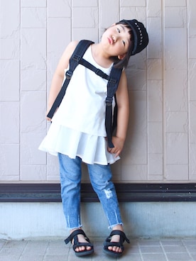 「ぺプラムトップス」｜「アイテム（キャップ）」を使った、teiccoさん（キッズ・110cm）の夏コーディネート