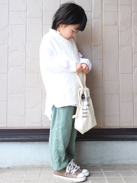 「ZARA KIDSのアイテム（トップス）」を使った、teiccoさん（キッズ・110cm）の冬コーディネート