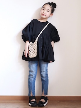 「BRANSHES（ブランシェス）のアイテム（デニムパンツ）」を使った、teiccoさん（キッズ・122cm）の春コーディネート
