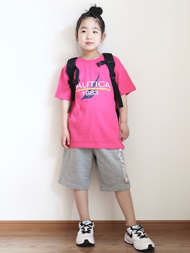 「NAUTICA（ノーティカ）のアイテム（Tシャツ/カットソー）」を使った、teiccoさん（キッズ・122cm）の春コーディネート