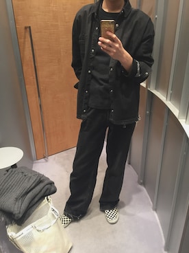 「SUPERTHANKS」｜「アイテム（スリッポン）」を使った、TAISEIさん（メンズ・175cm）の秋コーディネート