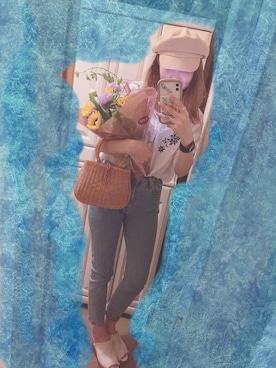 「Levi's（リーバイス）の501(R) SKINNY SMA（デニムパンツ）」を使った、Nagisaさん（レディース・168cm）の夏コーディネート