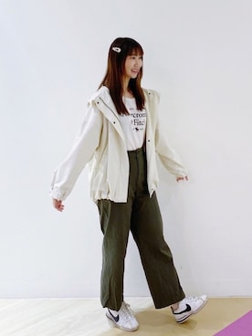 「学校」｜「アイテム（ジャケット/アウター）」を使った、Angel🌸さん（レディース・164cm）の秋コーディネート