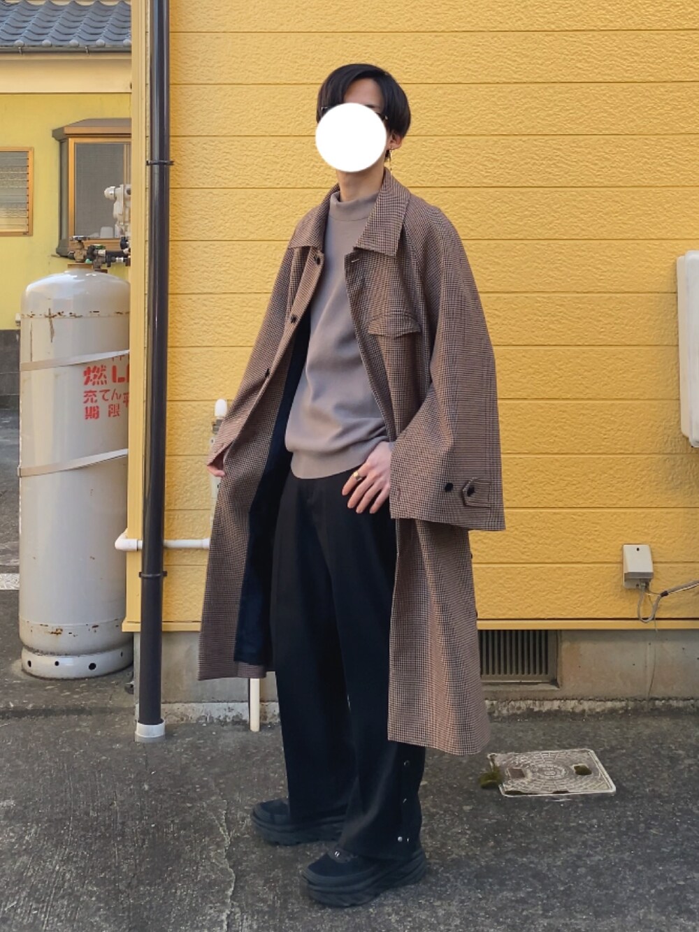 RYO TAKASHIMA（リョウタカシマ）の「Side slit balmacaan coat