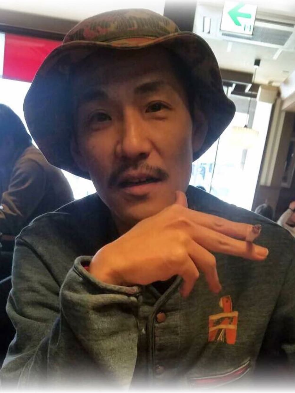 「KAPITAL、ハット、帽子、迷彩、カモフラージュ、スウェット、ネイティブ、ヒゲ、坊主」｜「KAPITALのKAPITAL(キャピタル) カモフラージュ柄ハット（ハット、その他）」を使った、 Beatnik BeaTの中の人さん（メンズ・175cm）の夏コーディネートの1枚目の写真