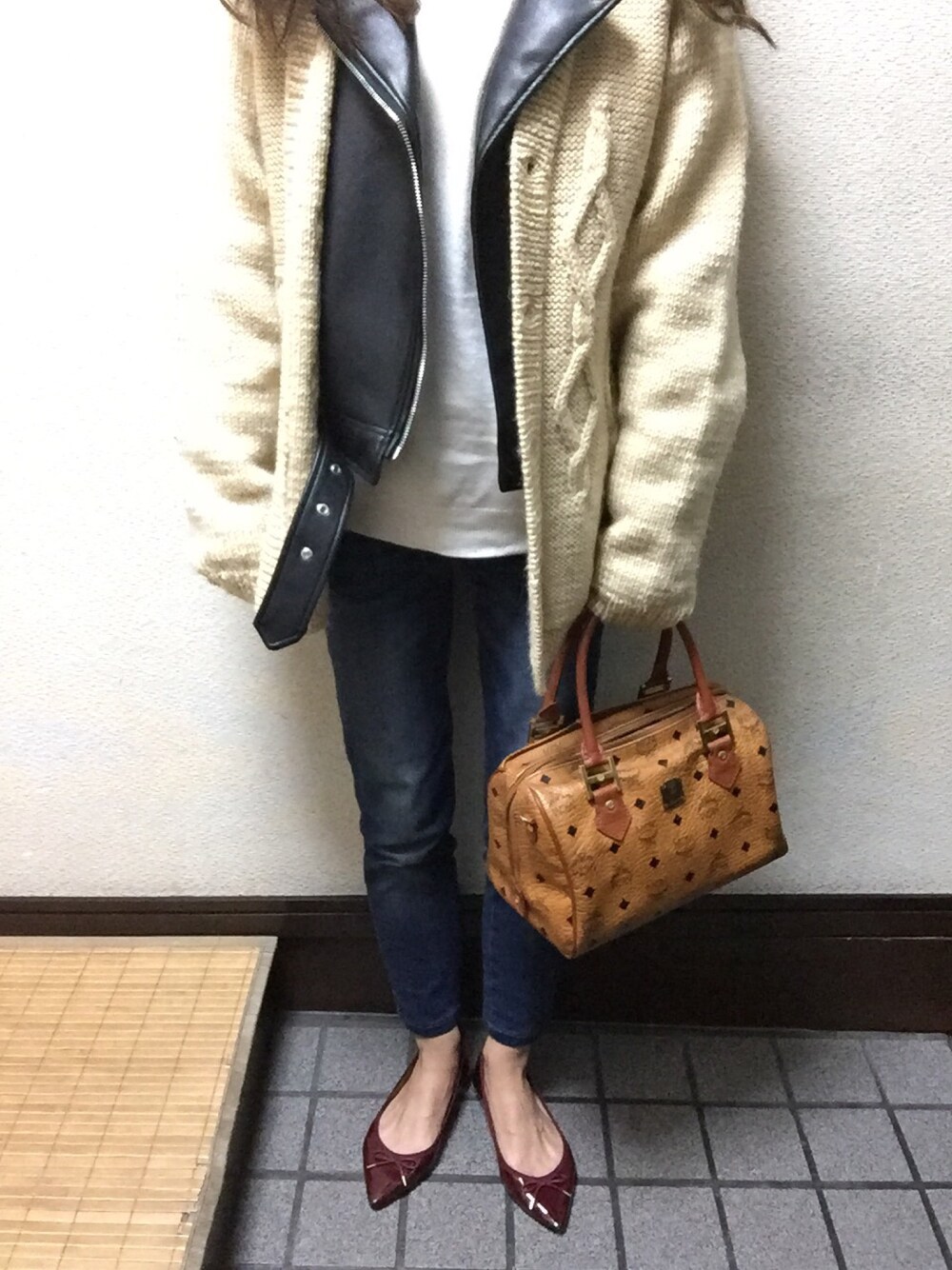 「ライダース、重ね着、バレエシューズ」｜「GUのアイテム（バレエシューズ、レッド系）」を使った、sssさん（レディース・155cm）の春コーディネートの1枚目の写真