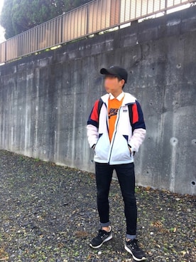 「jiggys shop（ジギーズショップ）のアイテム（パンツ）」を使った、アシタカさん（メンズ・166cm・20代）の秋コーディネート