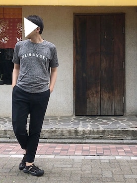 「SHIPS（シップス）のSC: フランダースリネン スウェット/Tシャツ ショートスリーブ(半袖)■（Tシャツ/カットソー、グレー系）」を使った、おくだいさん（メンズ・172cm）の夏コーディネート