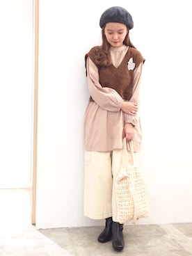 「アイテム（ブローチ/コサージュ）」を使った、kato さん（レディース・157cm）の冬コーディネート