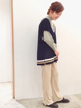 「POU DOU DOU（プードゥドゥ）のチルデンニットベスト（ベスト、ブルー系）」を使った、kato さん（レディース・157cm）の冬コーディネート