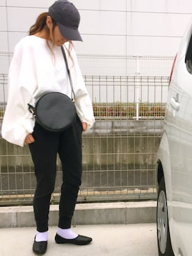 「スエット」｜「アイテム（その他シューズ）」を使った、riosa◡̈⃝︎⋆︎*さん（レディース・158cm）の春コーディネート