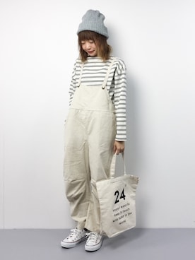 「アイテム（つなぎ/オールインワン、ベージュ系）」を使った、いぴさん（レディース・152cm）の冬コーディネート