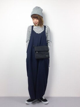 「merlot plus（メルロープリュス）のアイテム（オールインワン・サロペット）」を使った、いぴさん（レディース・152cm）の春コーディネート