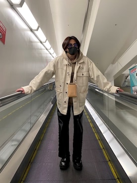 「FEKETE（フェケテ）のアイテム（パンツ）」を使った、ずーまさん（メンズ・170cm）の冬コーディネート
