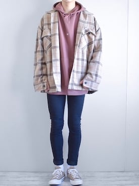 「Lee（リー）のアイテム（トップス）」を使った、たいがさん（メンズ・172cm）の秋コーディネート