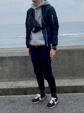 「URBAN RESEARCH（アーバンリサーチ）のアイテム（MA-1）」を使った、taaio18さん（メンズ・177cm）の冬コーディネート
