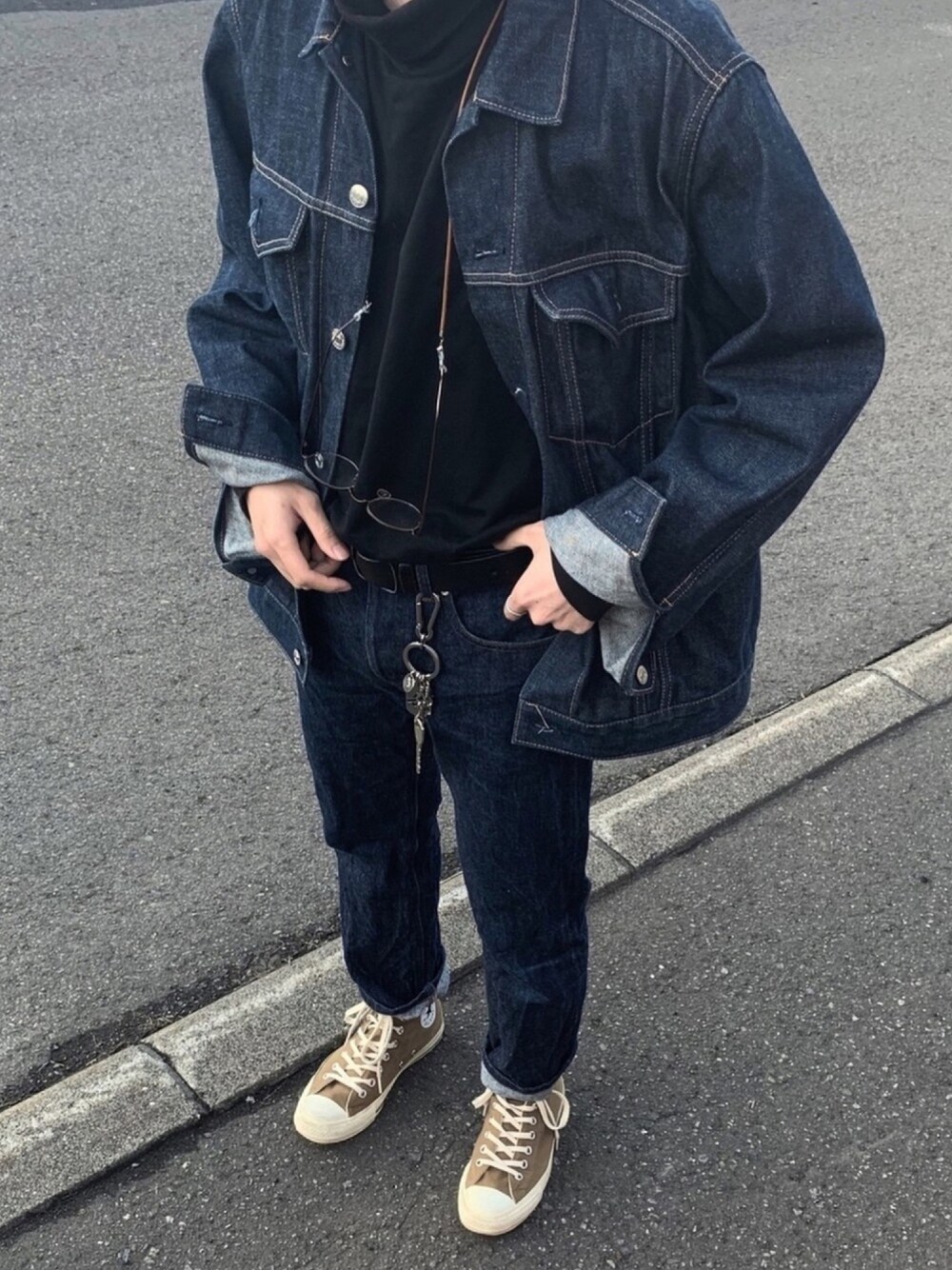 MR.GENTLEMANのデニムジャケットを使った人気ファッション