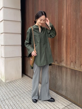 「VONDEL（フォンデル）のアイテム」を使った、志水　愛理さん（レディース・164cm）の秋コーディネート