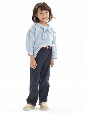 「デザイントップス」｜「アイテム（スリッポン）」を使った、kladskap　クレードスコープさん（キッズ・113cm）の春コーディネート