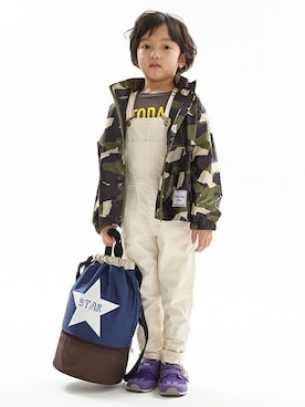 「b・ROOM（ビールーム）のアイテム（ジャケット/アウター）」を使った、kladskap　クレードスコープさん（キッズ・109cm）の春コーディネート