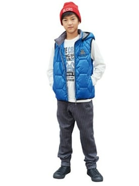 「BLUE CROSS （ブルークロス）のアイテム」を使った、kladskap　クレードスコープさん（キッズ・155cm）の秋コーディネート