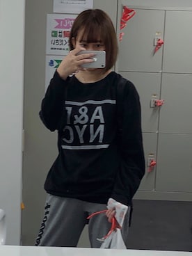 「Abercrombie&Fitch（アバークロンビーアンドフィッチ）のアイテム（スウェット）」を使った、erikaさん（レディース・160cm）の秋コーディネート