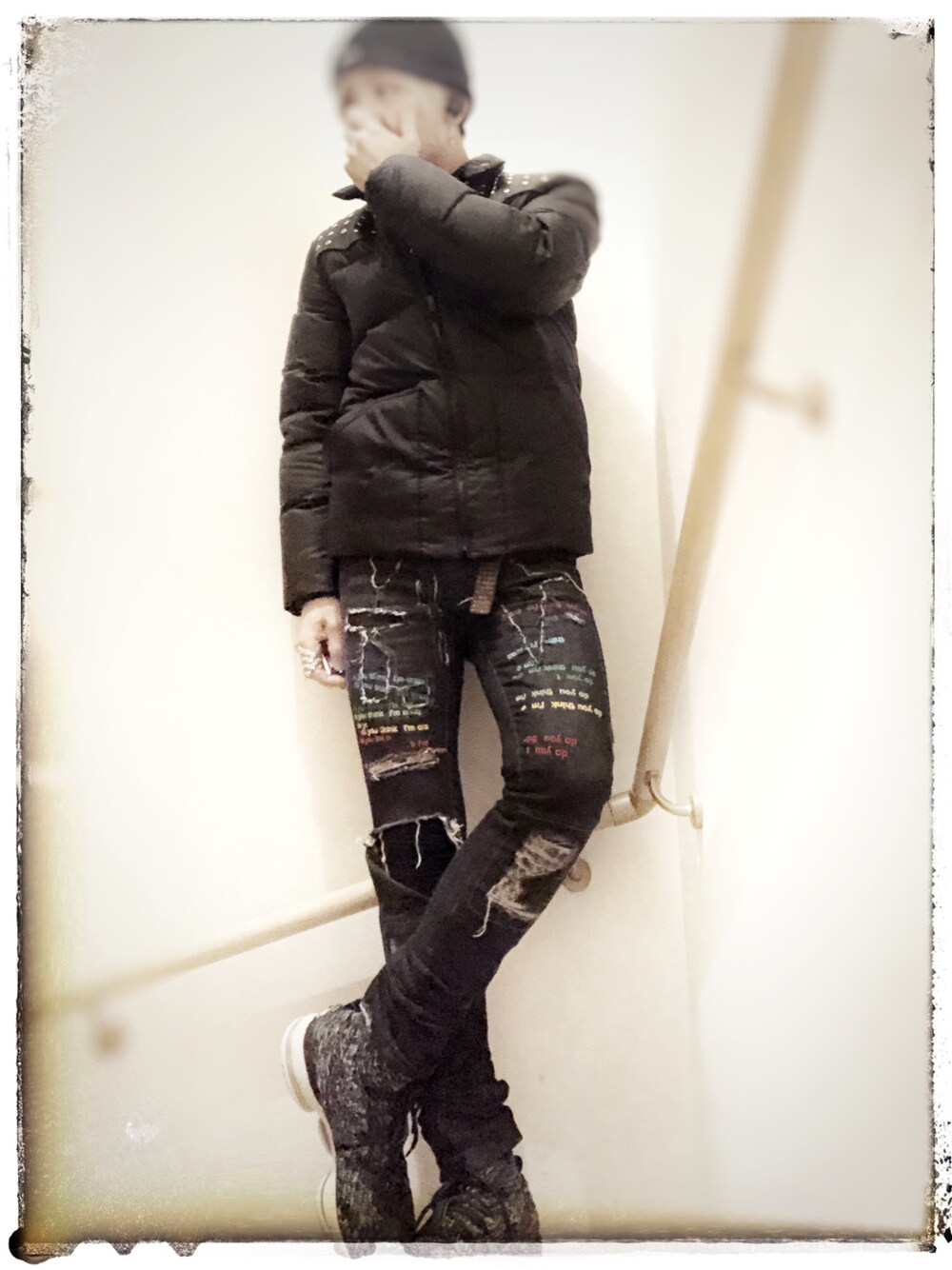 SAINT LAURENT PARISのダウンジャケット/コートを使ったメンズ人気