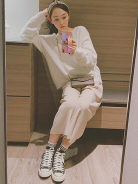 「CONVERSE（コンバース）のアイテム（アクセサリー）」を使った、Constance张梓熙さん（レディース・168cm）の冬コーディネート