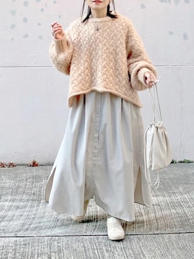 「ゆるニット」｜「アイテム（スリッポン）」を使った、𝚝𝚘𝚞.𝚊さん（レディース・152cm）の冬コーディネート